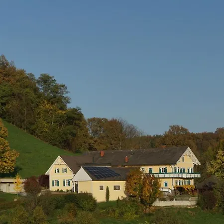 Apartamento Zum Caphenstain *